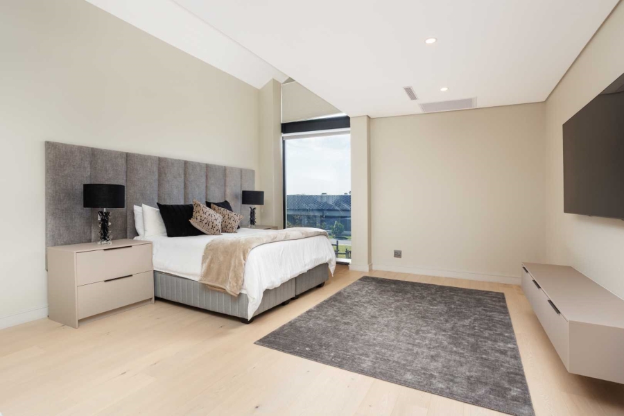 4 Bedroom Property for Sale in Val De Vie Estate Western Cape